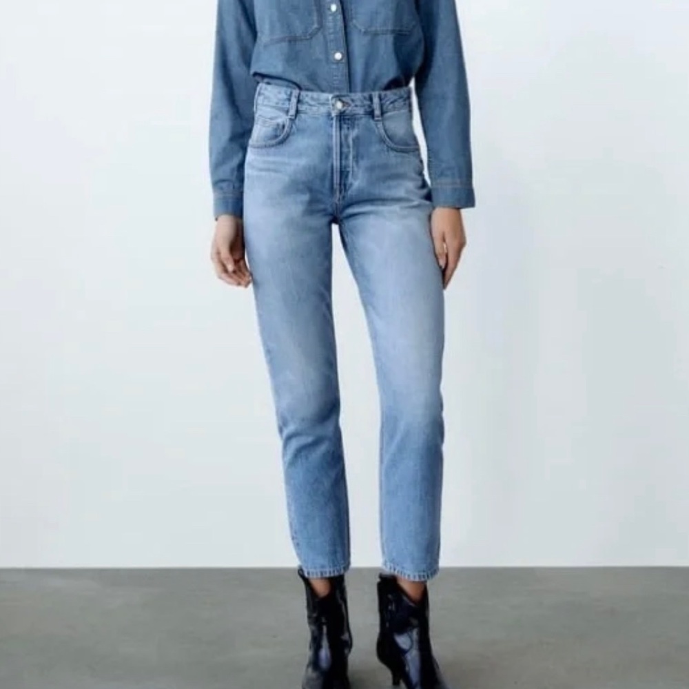Zara Girlfriend Jean, size 6
